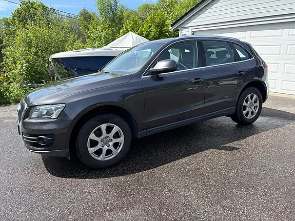 Audi Q5 2010 photo 4