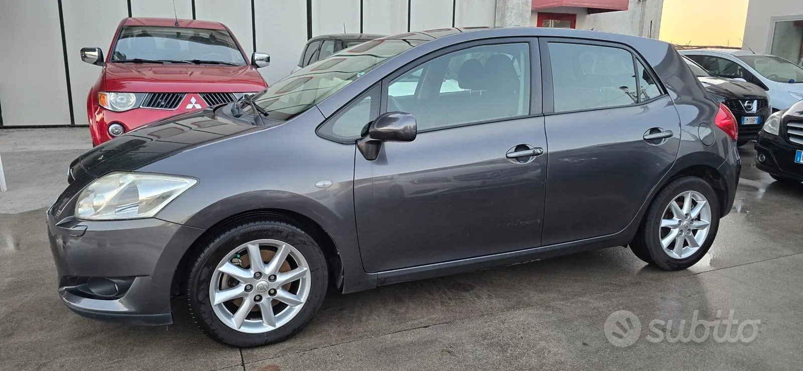 Toyota Auris 2009 photo 2