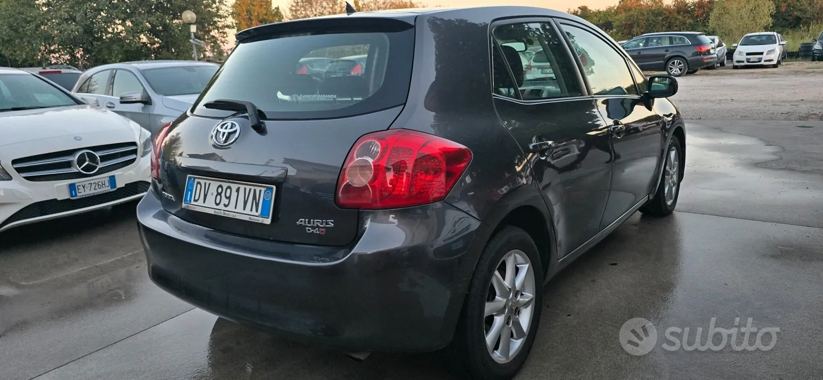 Toyota Auris 2009 photo 3