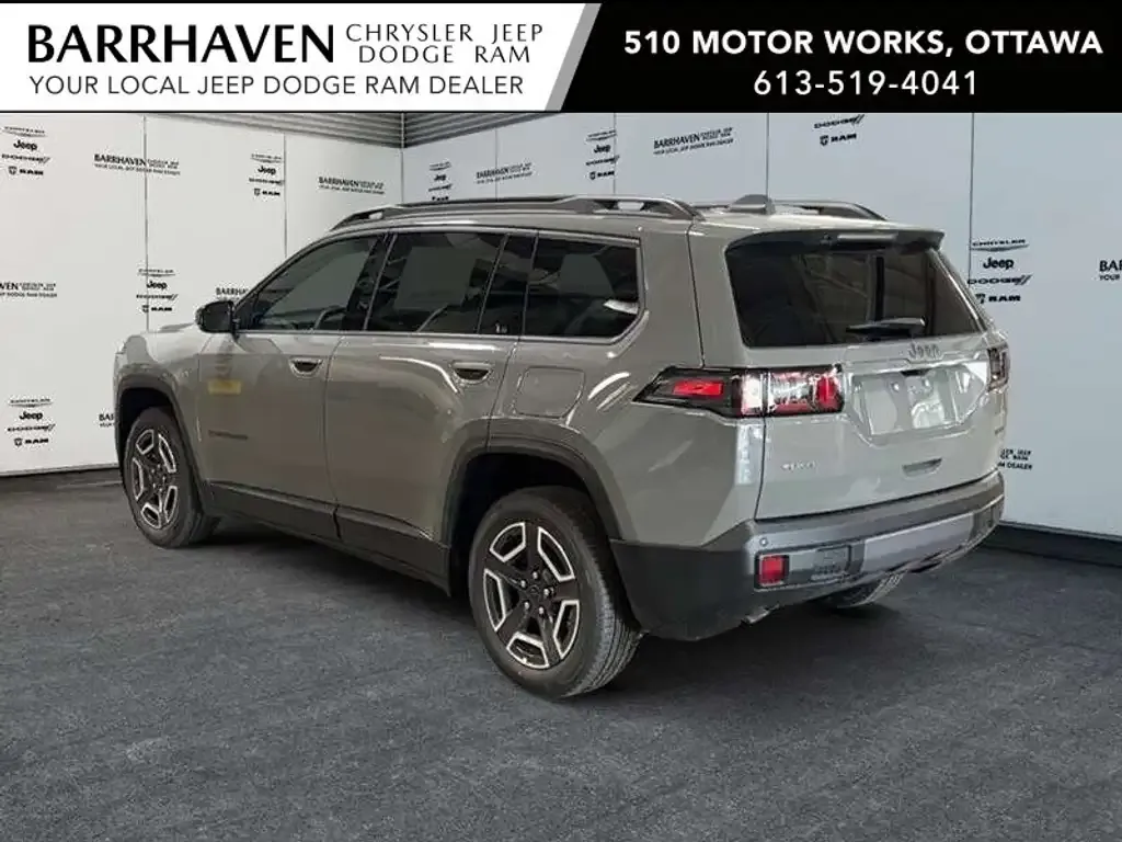 Jeep Cherokee 2026 photo 3