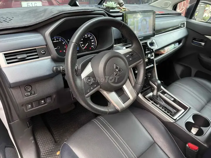 Mitsubishi Xpander Cross 2022 photo 4