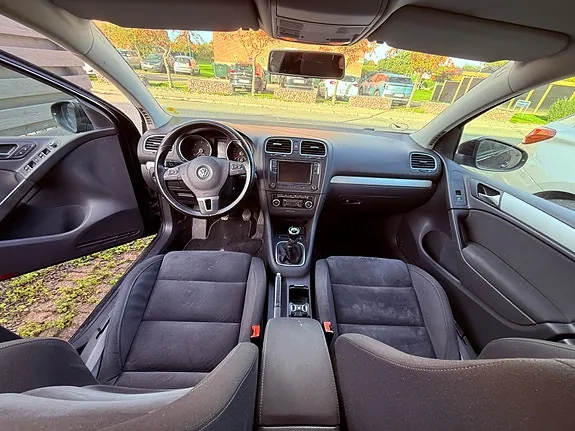 Volkswagen Golf Vi 2011 photo 4