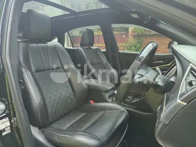 Toyota Harrier 2018 photo 5