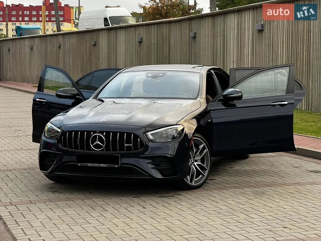 Mercedes-Benz E-Class 2021 photo 3