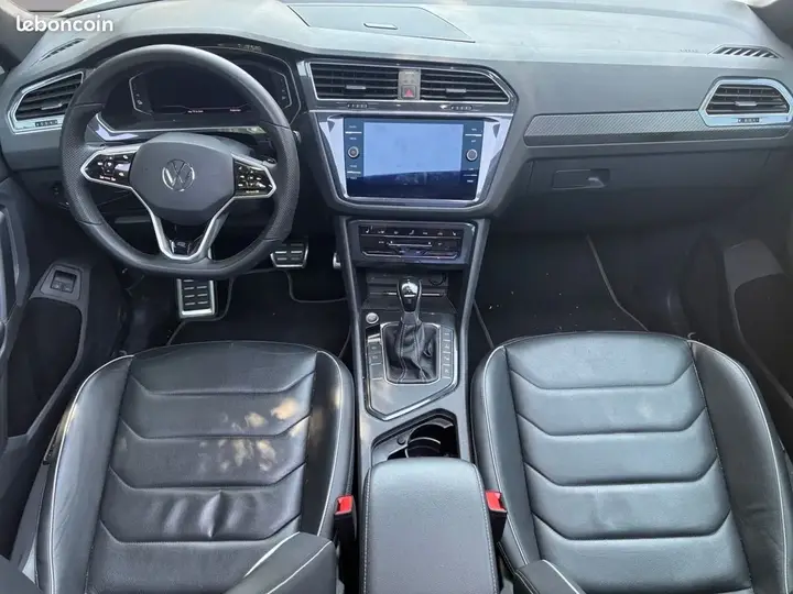 Volkswagen Tiguan 2021 photo 2