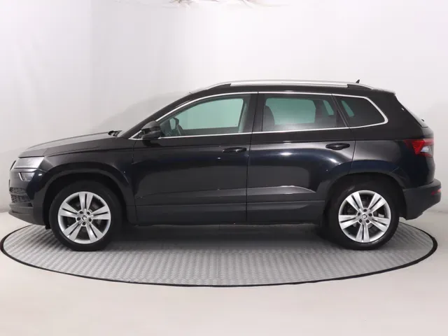 Skoda Karoq 2022 photo 2