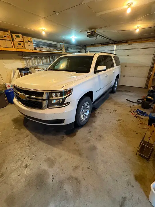 Chevrolet Suburban 2019 photo 4