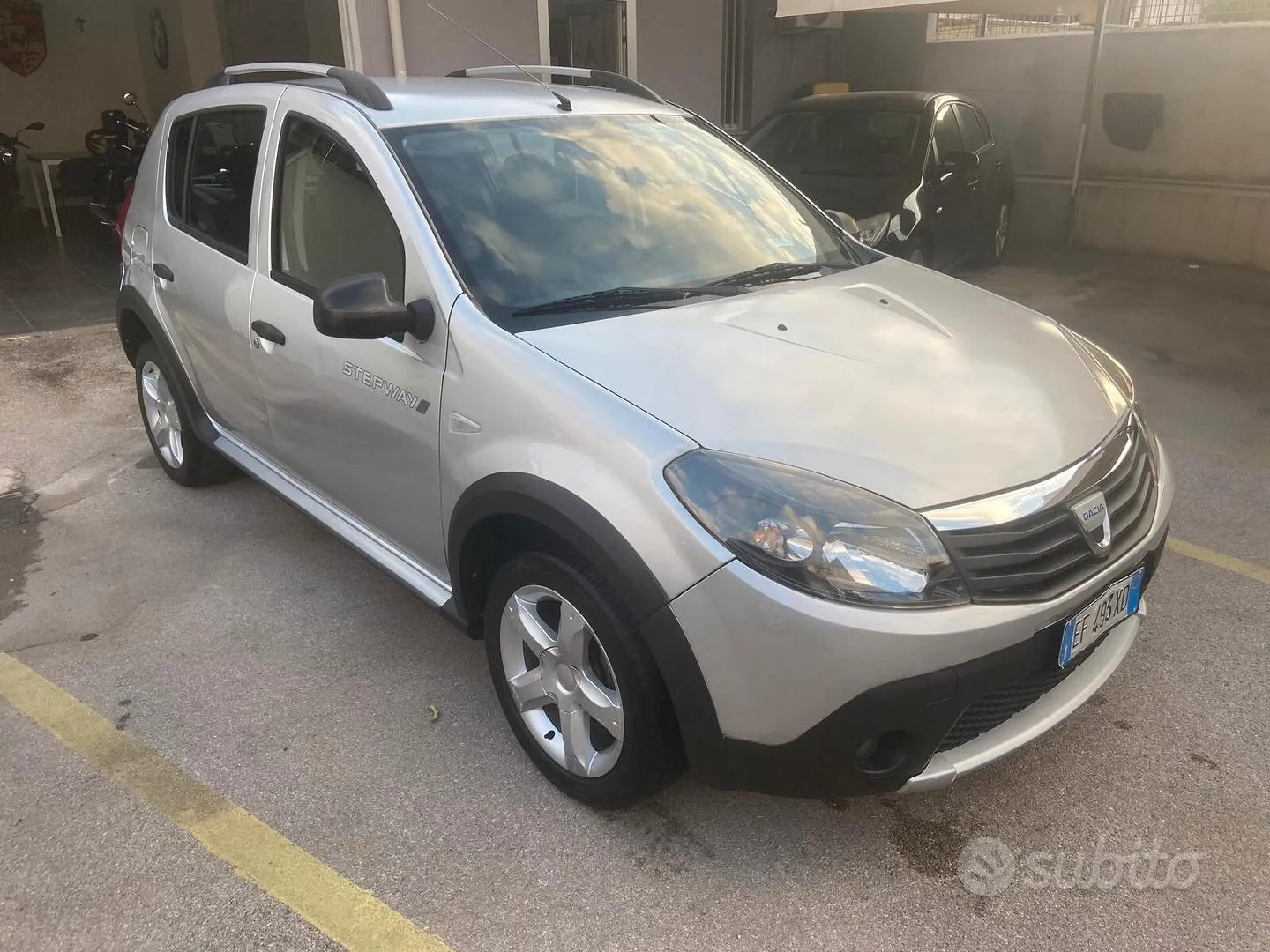Dacia Sandero 2011 photo 3