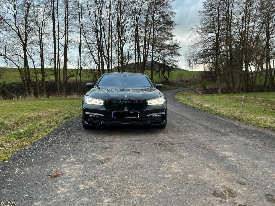 BMW 750I