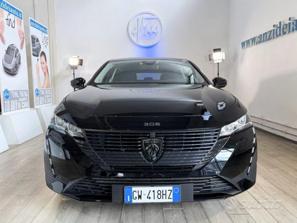 Peugeot 308 2024 photo 2