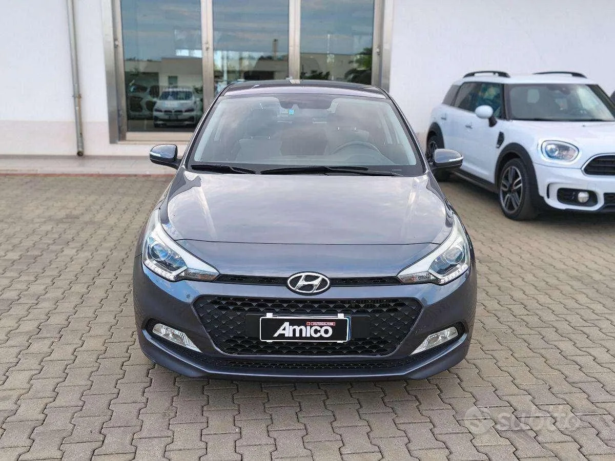 Hyundai I20 2016 photo 3