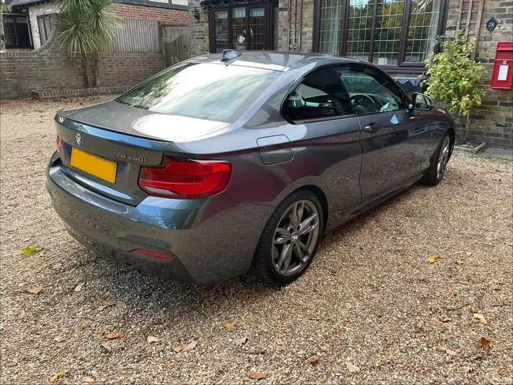 BMW 2 Series 2017 photo 2