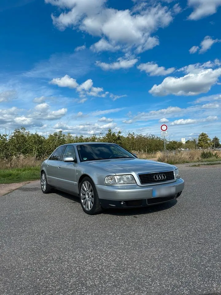 Audi A8