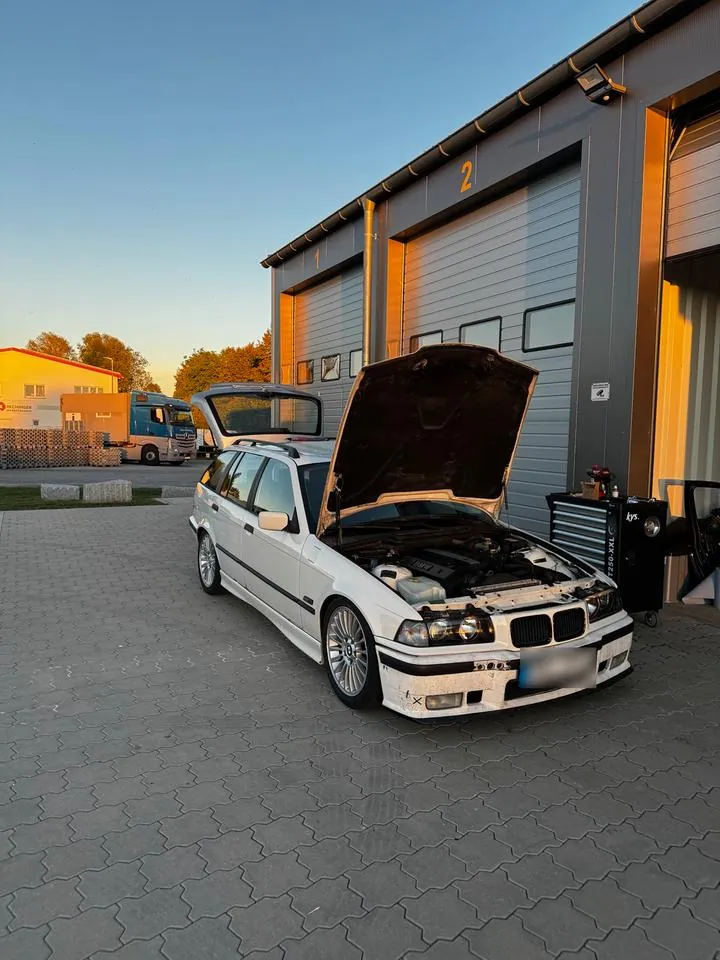 BMW E36