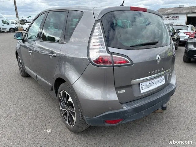 Renault Scenic 2016 photo 4