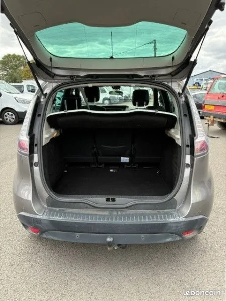Renault Scenic 2016 photo 5