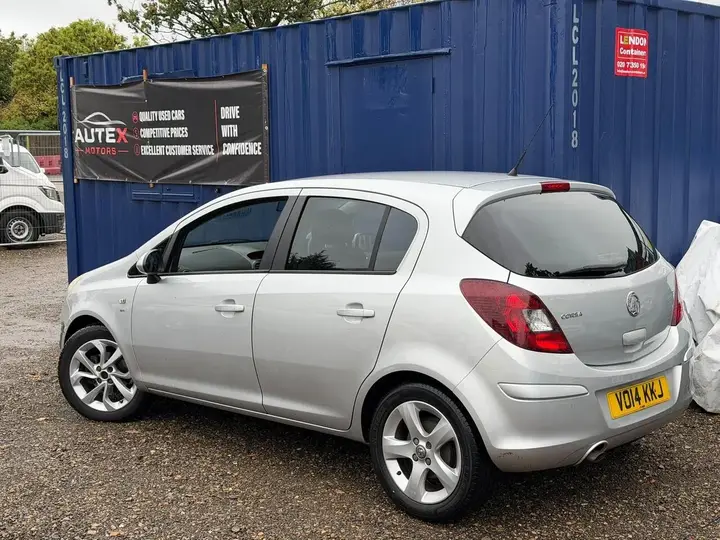 Vauxhall Corsa 2014 photo 3