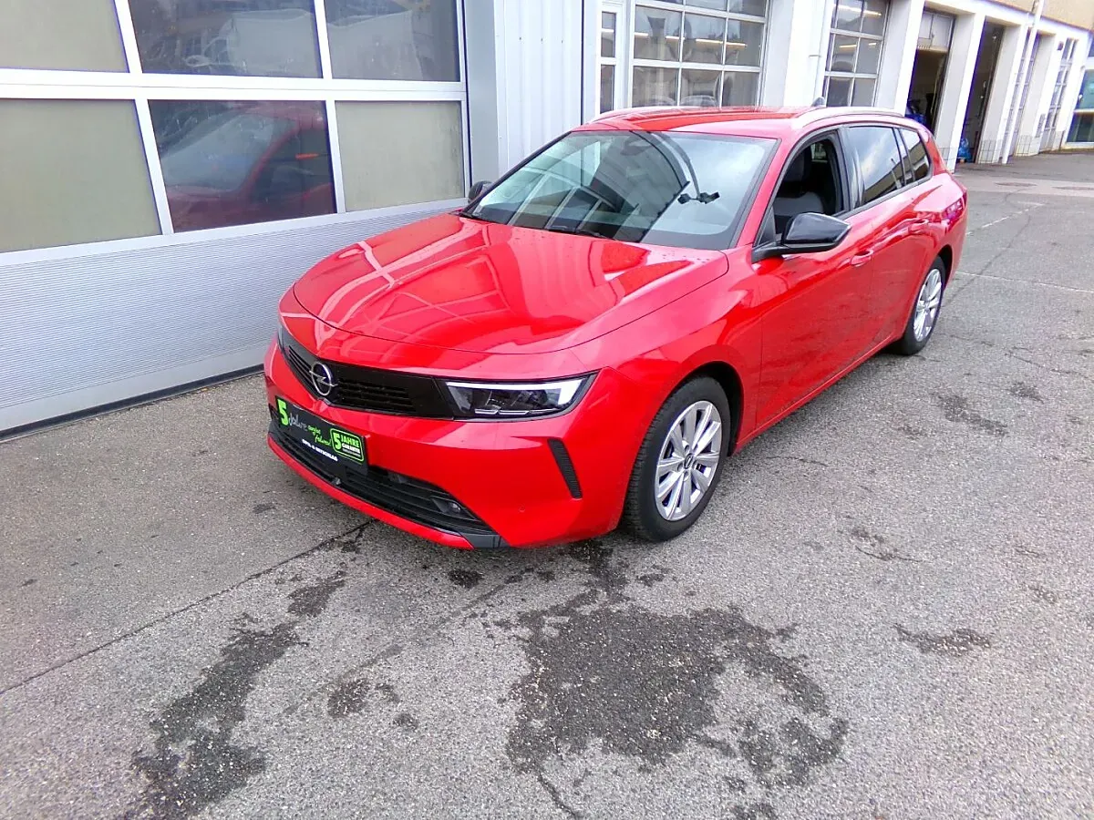 Opel Astra 2023 photo 2