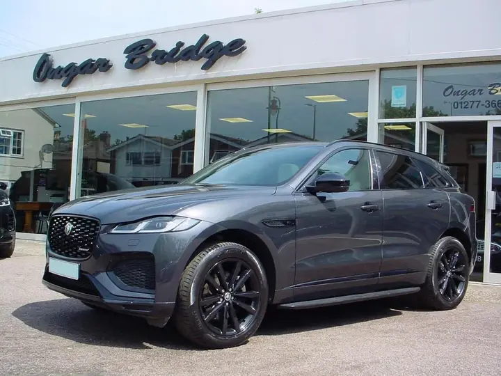 Jaguar F-Pace