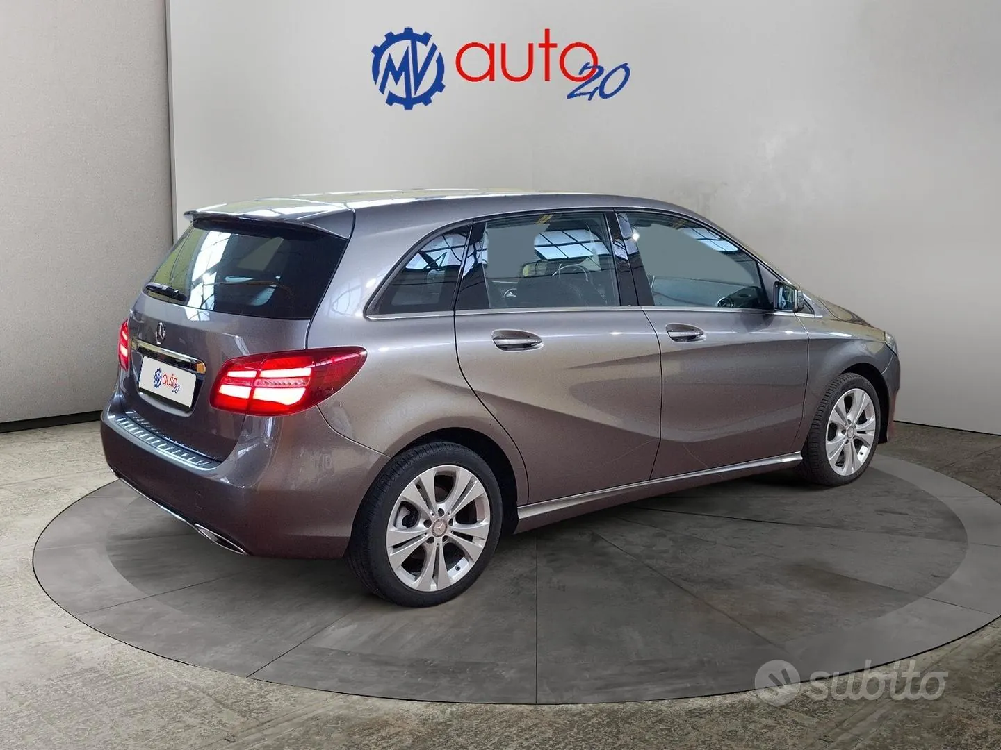 Mercedes-Benz B-Class 2017 photo 5
