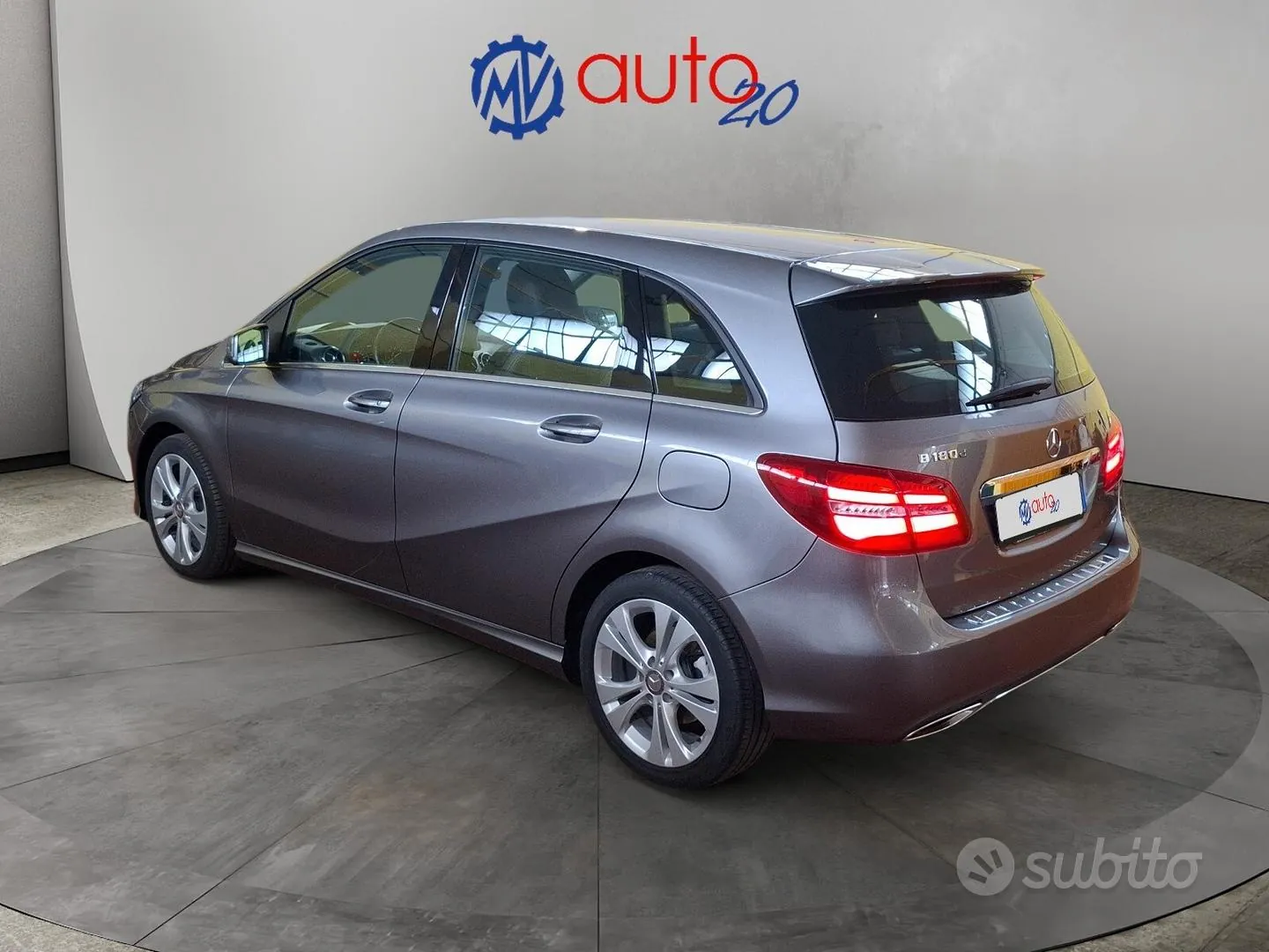 Mercedes-Benz B-Class 2017 photo 3