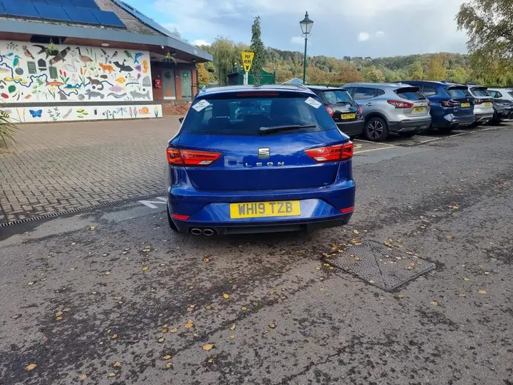 Seat Leon 2019 photo 4