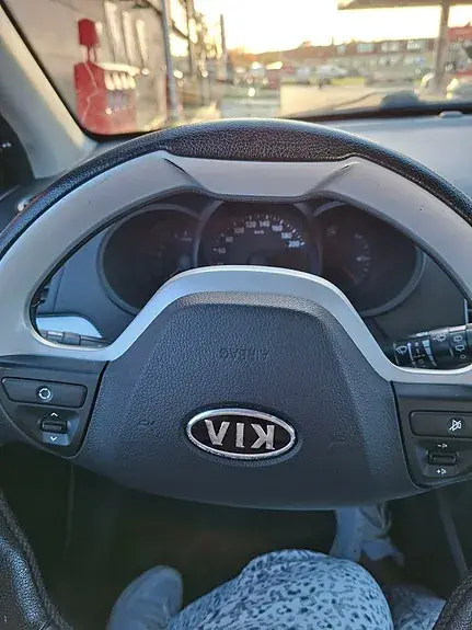 Kia Picanto 2012 photo 5