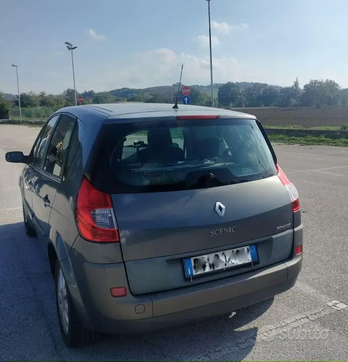 Renault Scenic 2006 photo 4