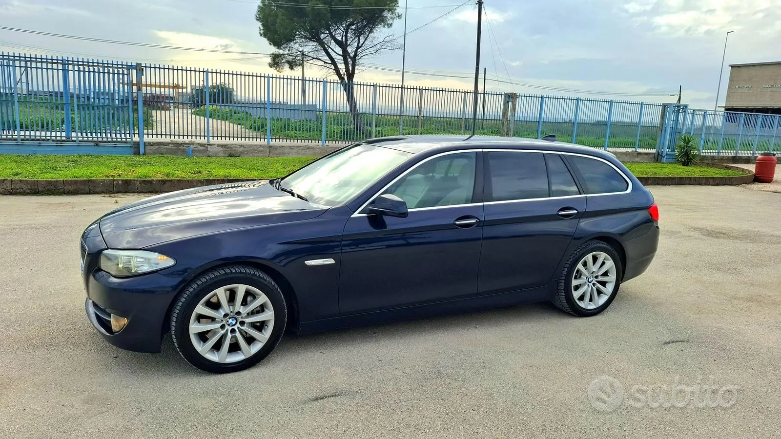 BMW 525