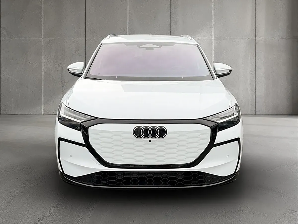 Audi Q4 2026 photo 2