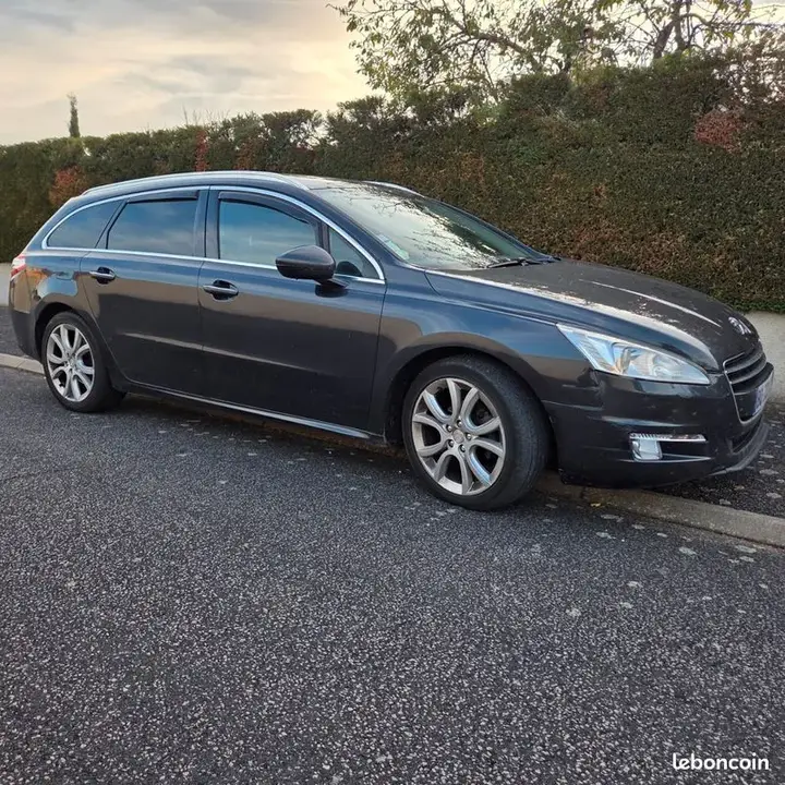 Peugeot 508 2011 photo 2