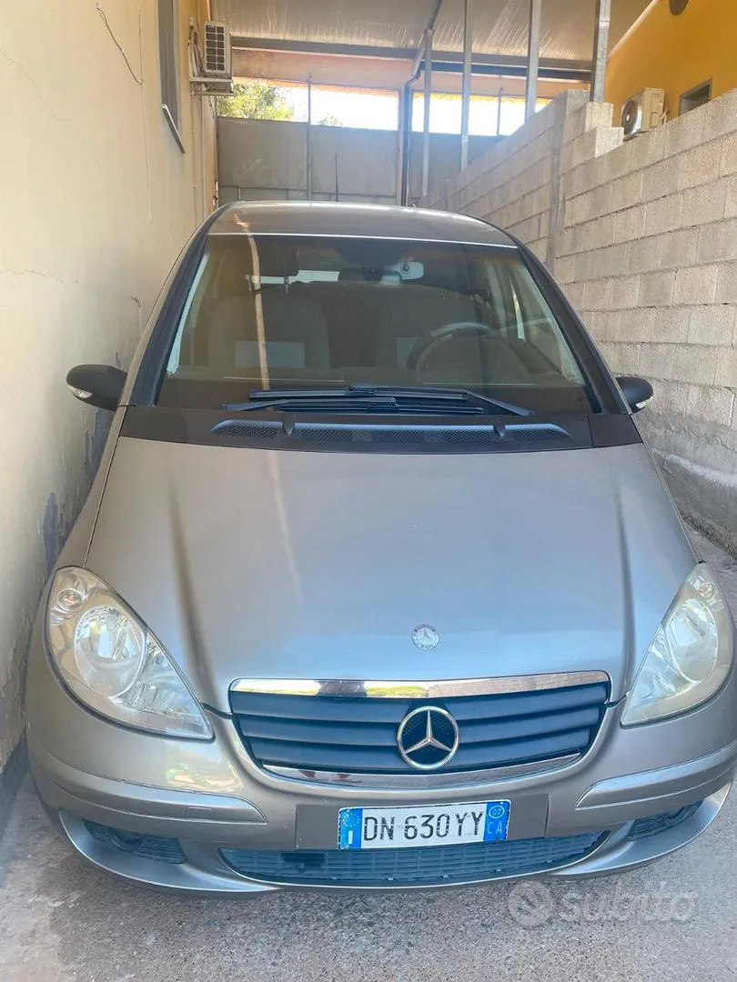 Mercedes-Benz A