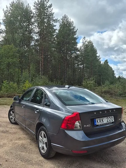 Volvo S40 2011 photo 5