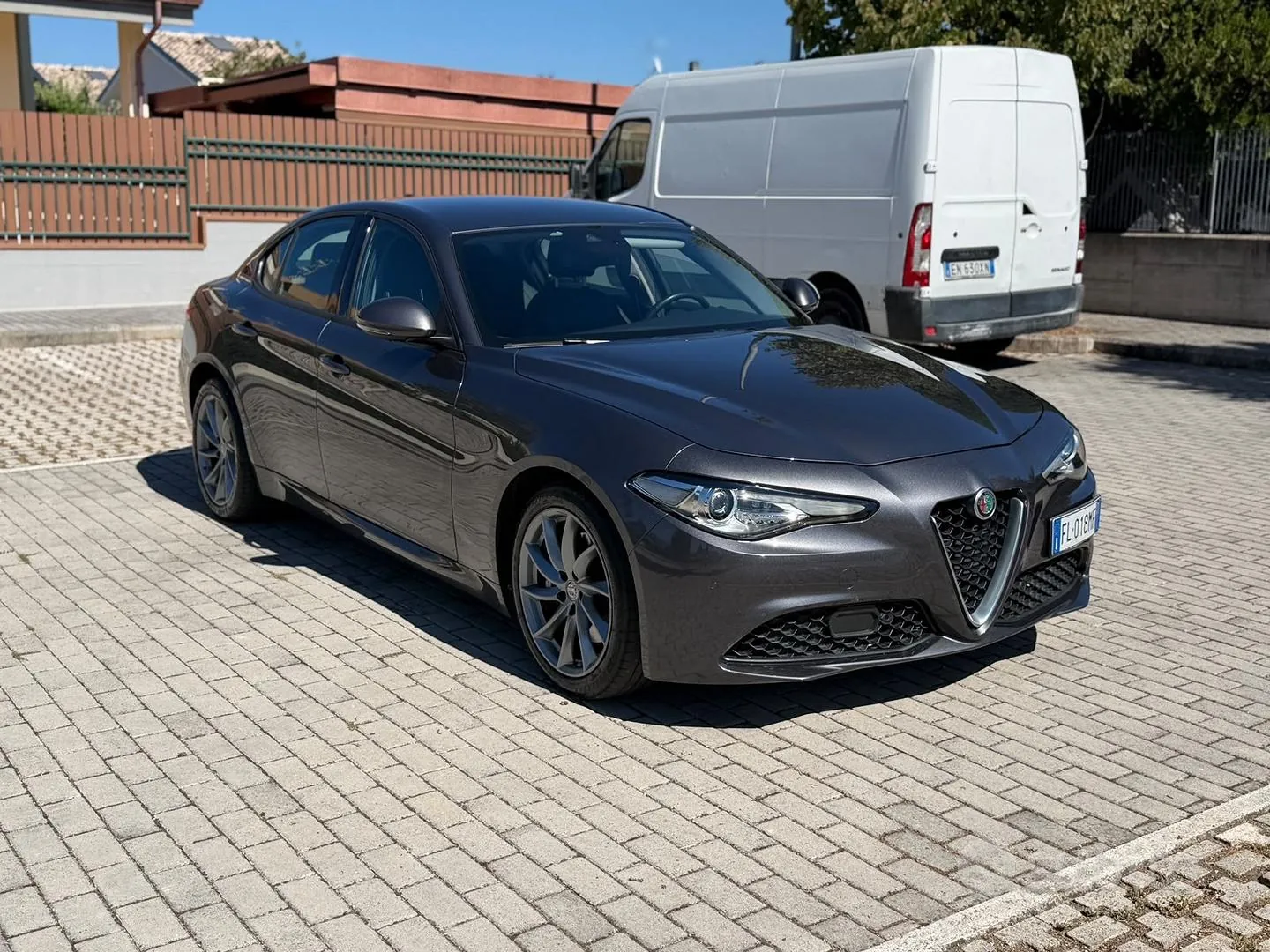 Alfa Romeo Giulia 2018 photo 3