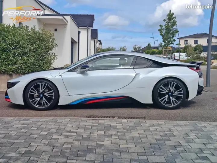 BMW I8 2014 photo 2
