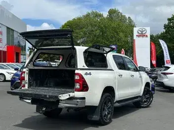Toyota Hilux 2021 photo 3