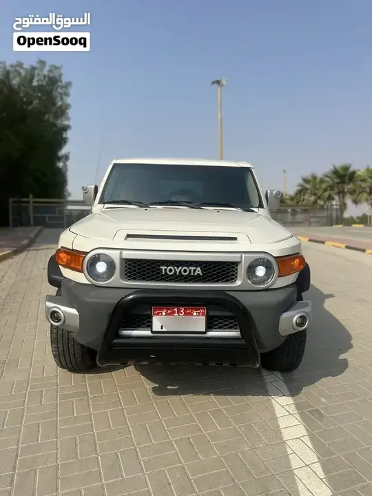 Toyota Fj 2011 photo 5