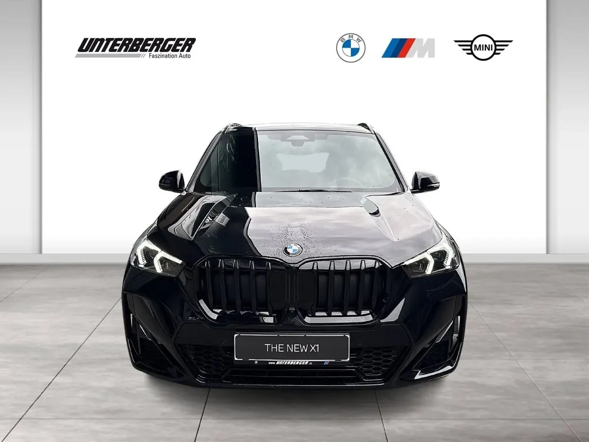 BMW X1 photo 2