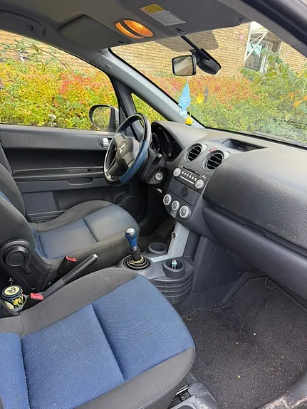 Mitsubishi Colt 2007 photo 4