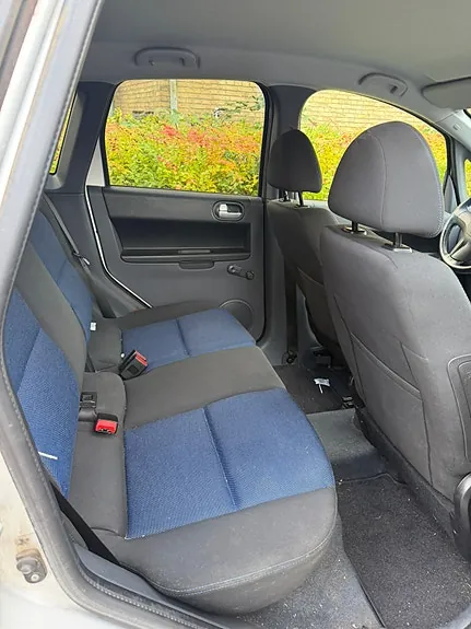 Mitsubishi Colt 2007 photo 5
