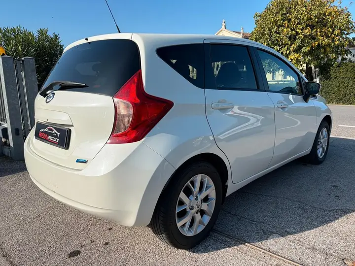 Nissan Note 2016 photo 4