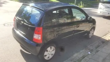 Kia Picanto 2005 photo 2