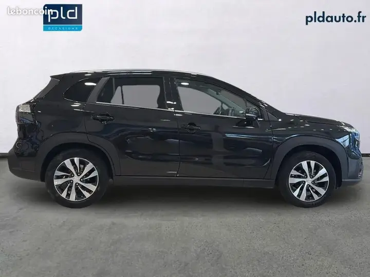 Suzuki S-Cross 2024 photo 4