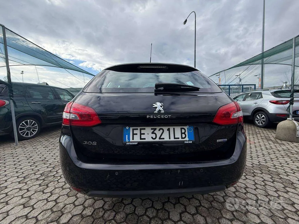 Peugeot 308 2016 photo 3