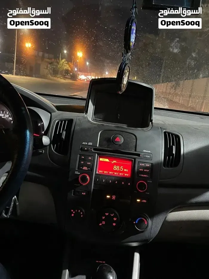 Kia Forte 2010 photo 4