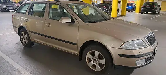 Skoda Octavia 2005 photo 4