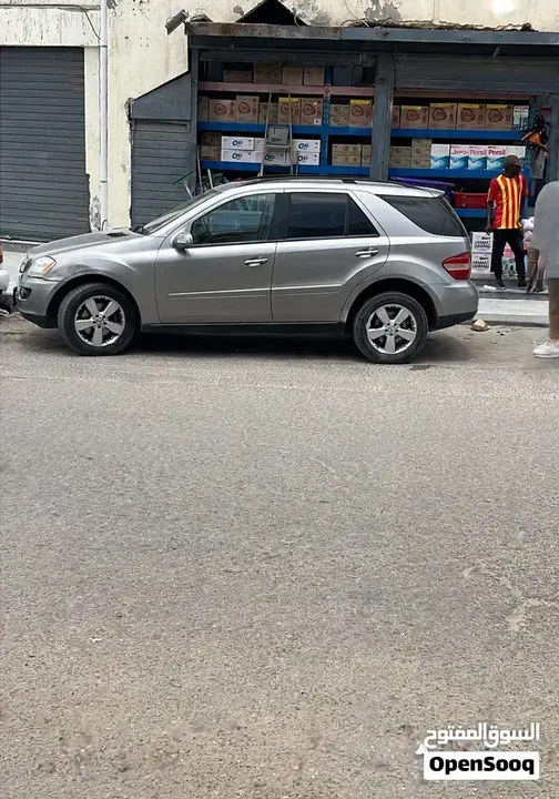 Mercedes-Benz M-Class 2008 photo 2