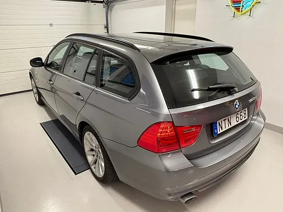 BMW 320D 2011 photo 5