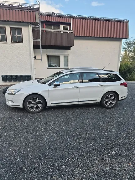 Citroen C5 2015 photo 2