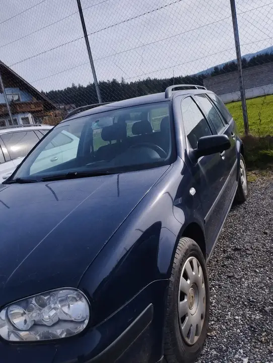 Volkswagen Golf Variant 2001 photo 2